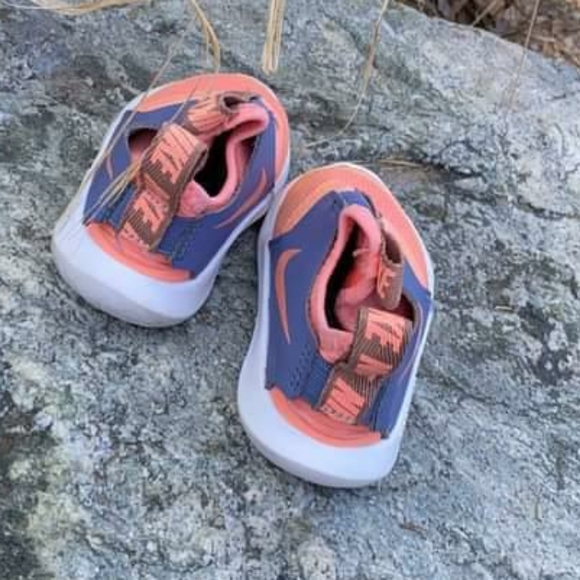 Toddler girls Flex runner slip on running sneakers Nike Flex Size 5C us - Picture 3 of 4